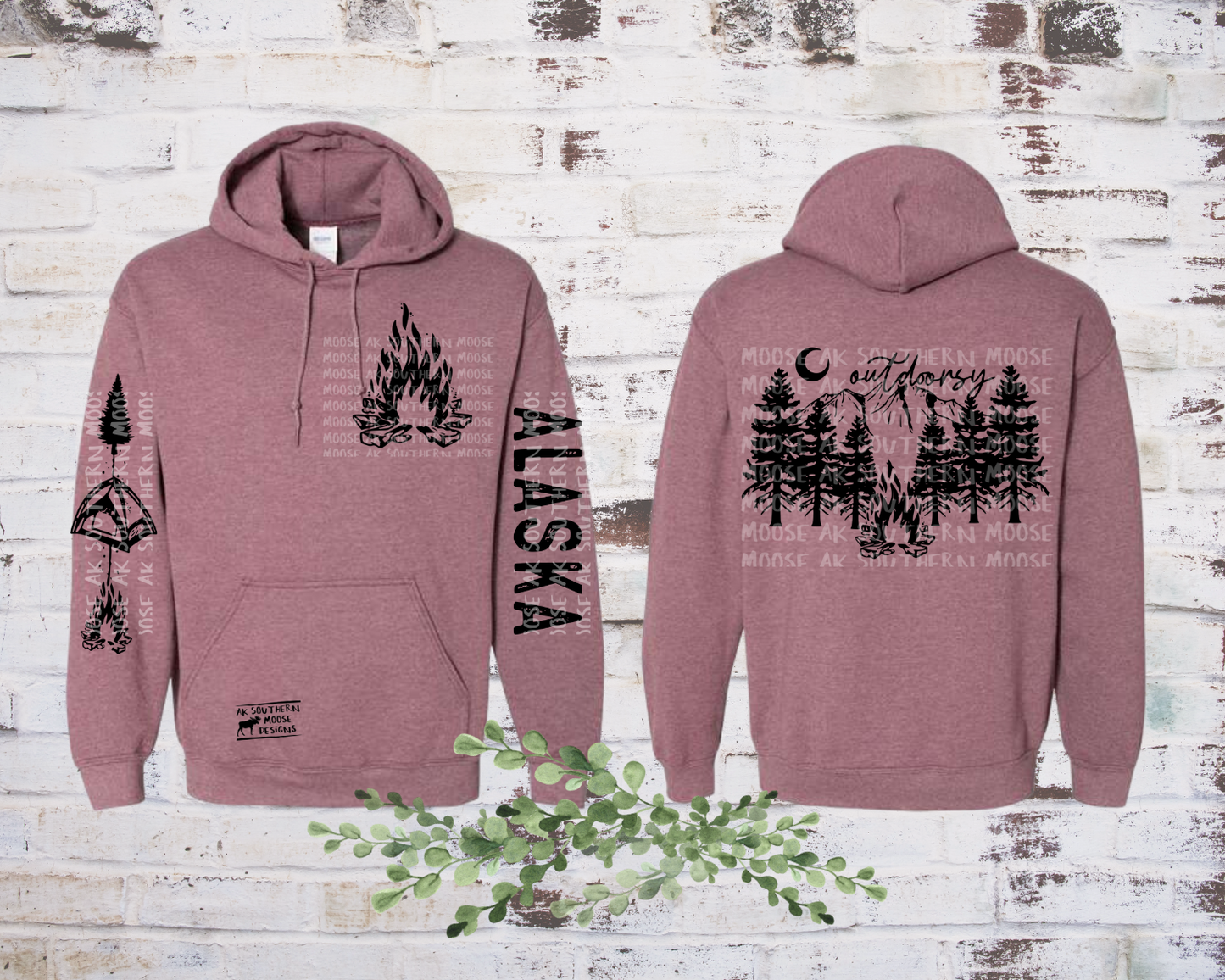 Outdoorsy - Hoodie