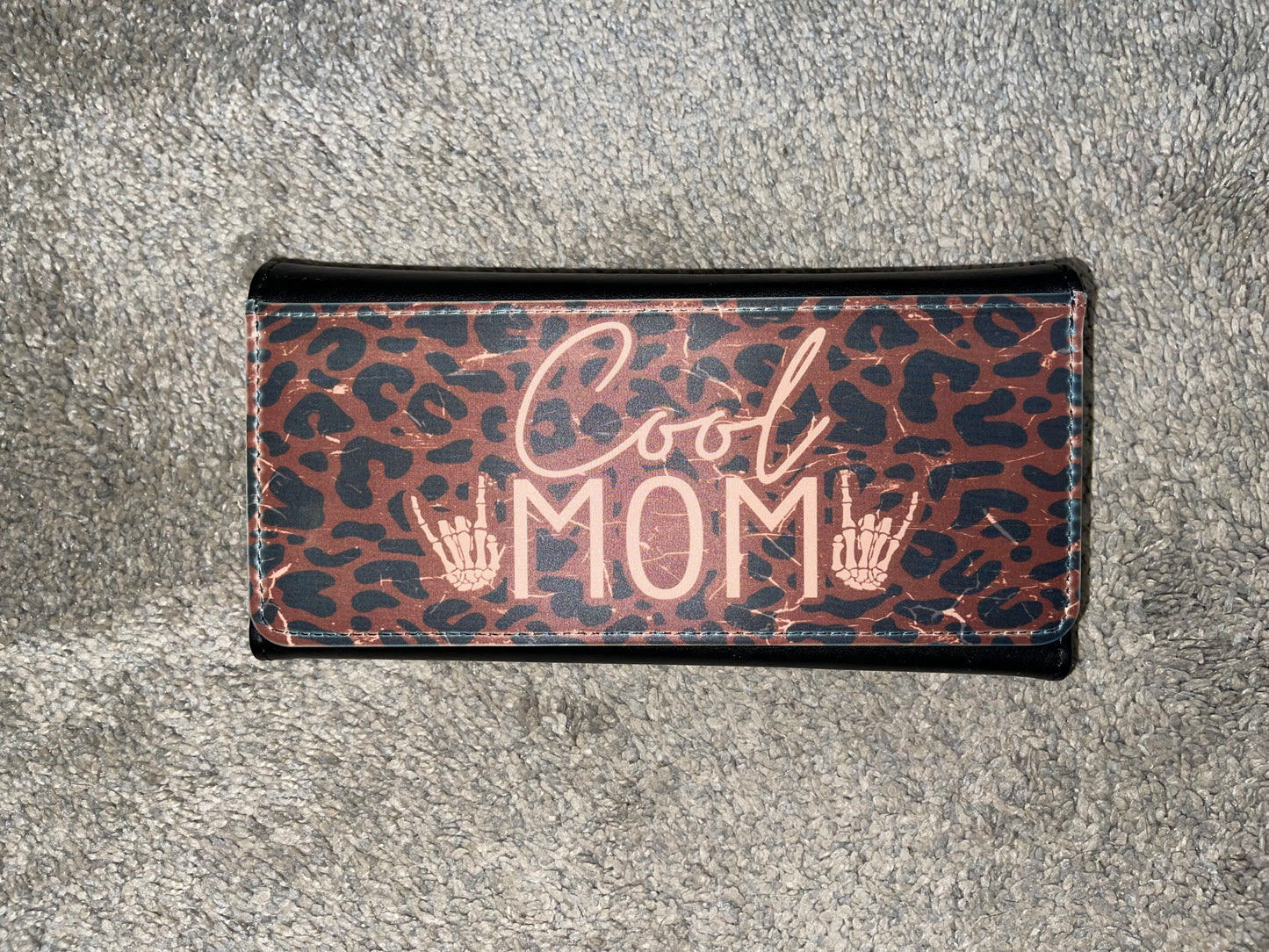 Wallet - Cool Mom
